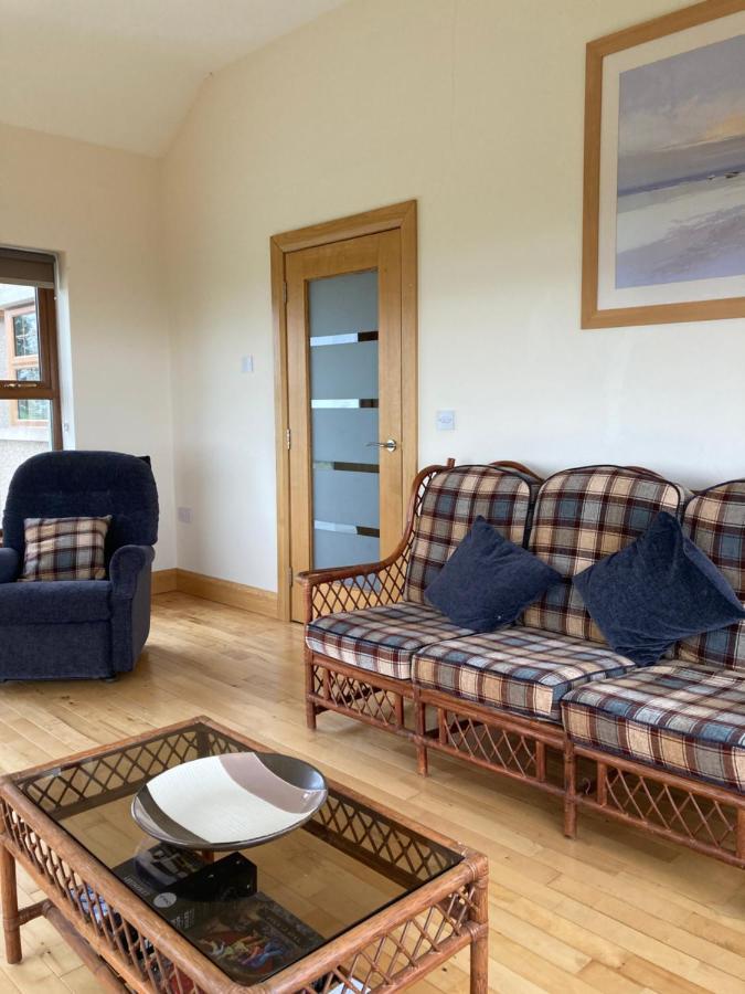 卡斯尔韦伦Hillhead Country Retreat别墅 外观 照片